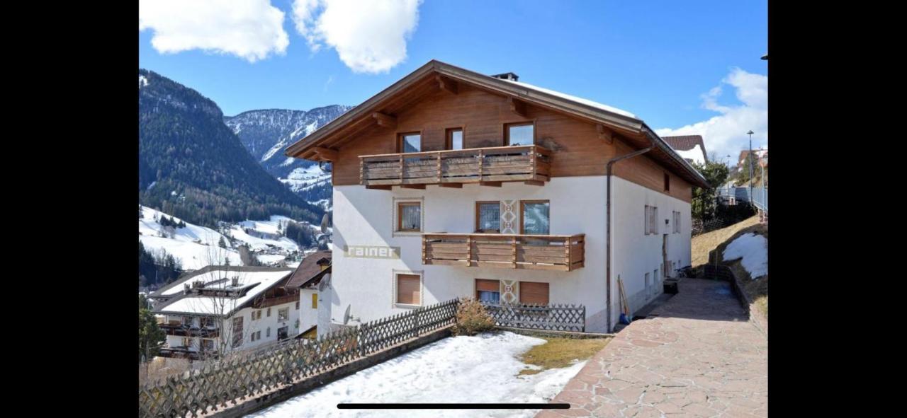 Apartments Rainer - Val Gardena St. Ulrich in Gröden Exterior foto